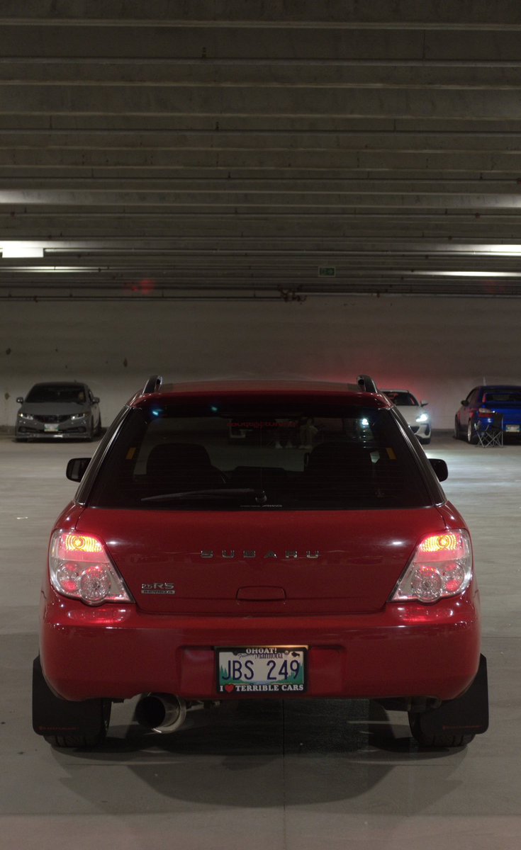 mopar_goob's tweet photo. Made my own clear tail lights https://t.co/O0yNhiG7ZR