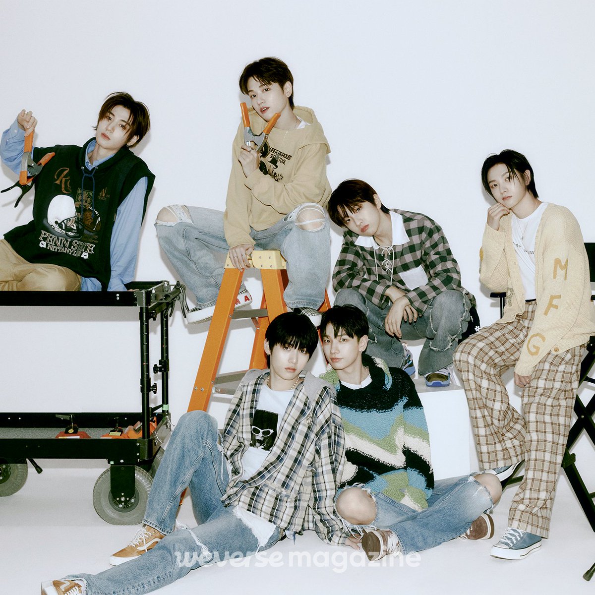 Weverse Magazine] BOYNEXTDOOR Other Cuts Group shots and moving