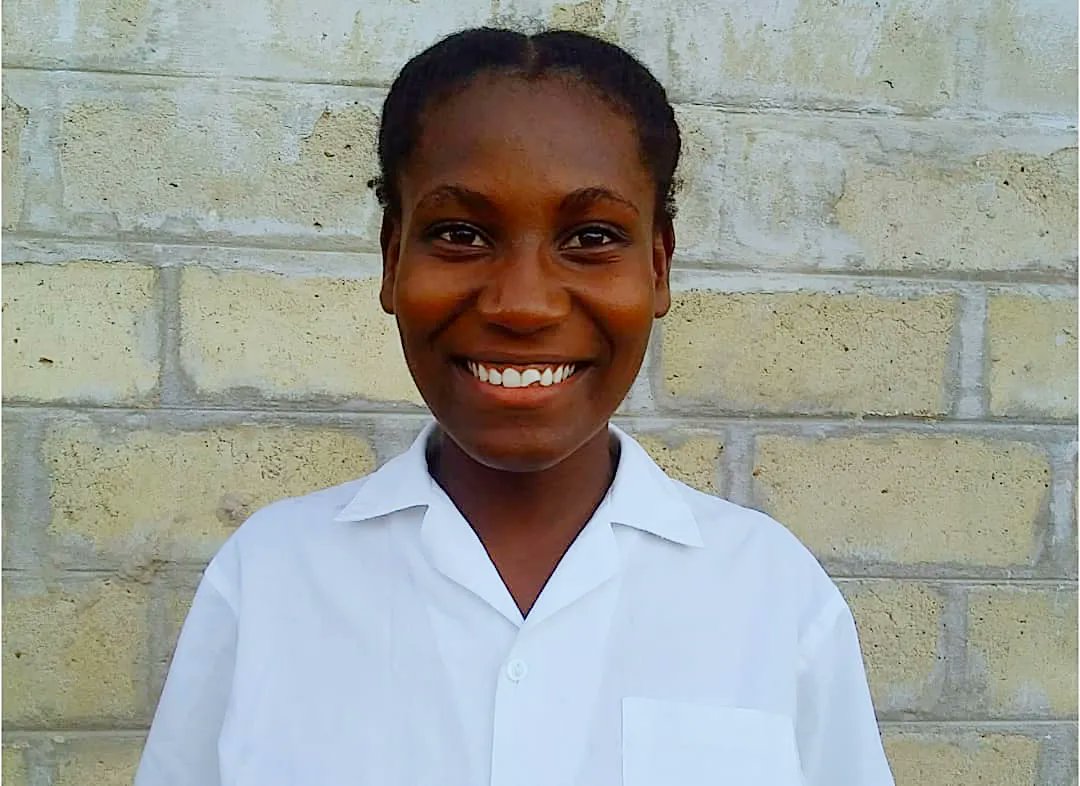 SUnionglobal's tweet image. Teenager, Laura, from Namibia, has been part of Scripture Union activities through her school. She talked about the impact it has had on her life. Read the full story on #scriptureunioninternational Global News.buff.ly/43yohC1 #sharingGodsBigstory