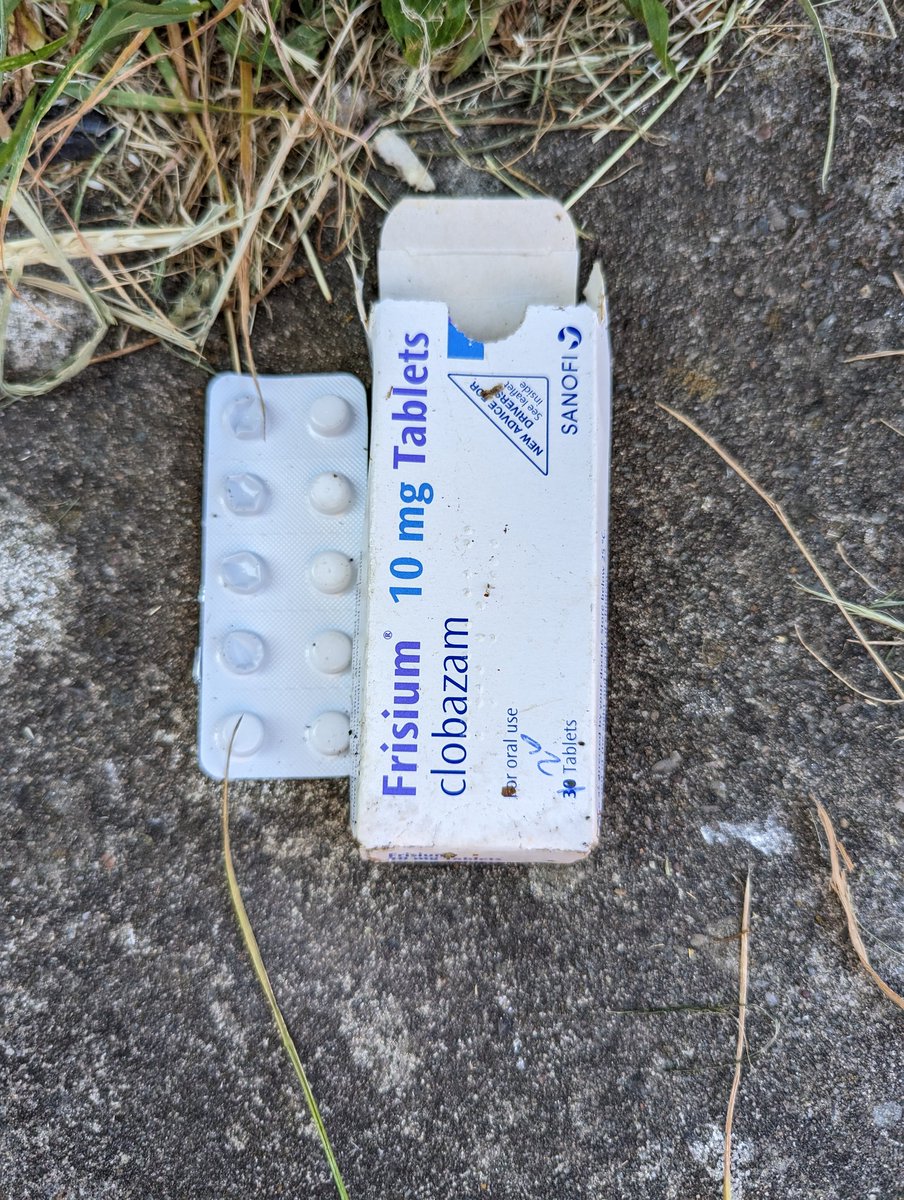 Hopefully we are seeing an end to the plethora of facemasks being littered. However I've found a worrying trend of people littering their prescription tablets. I hope no-one is likely to take them but why take the chance, particularly when you see the side effects.