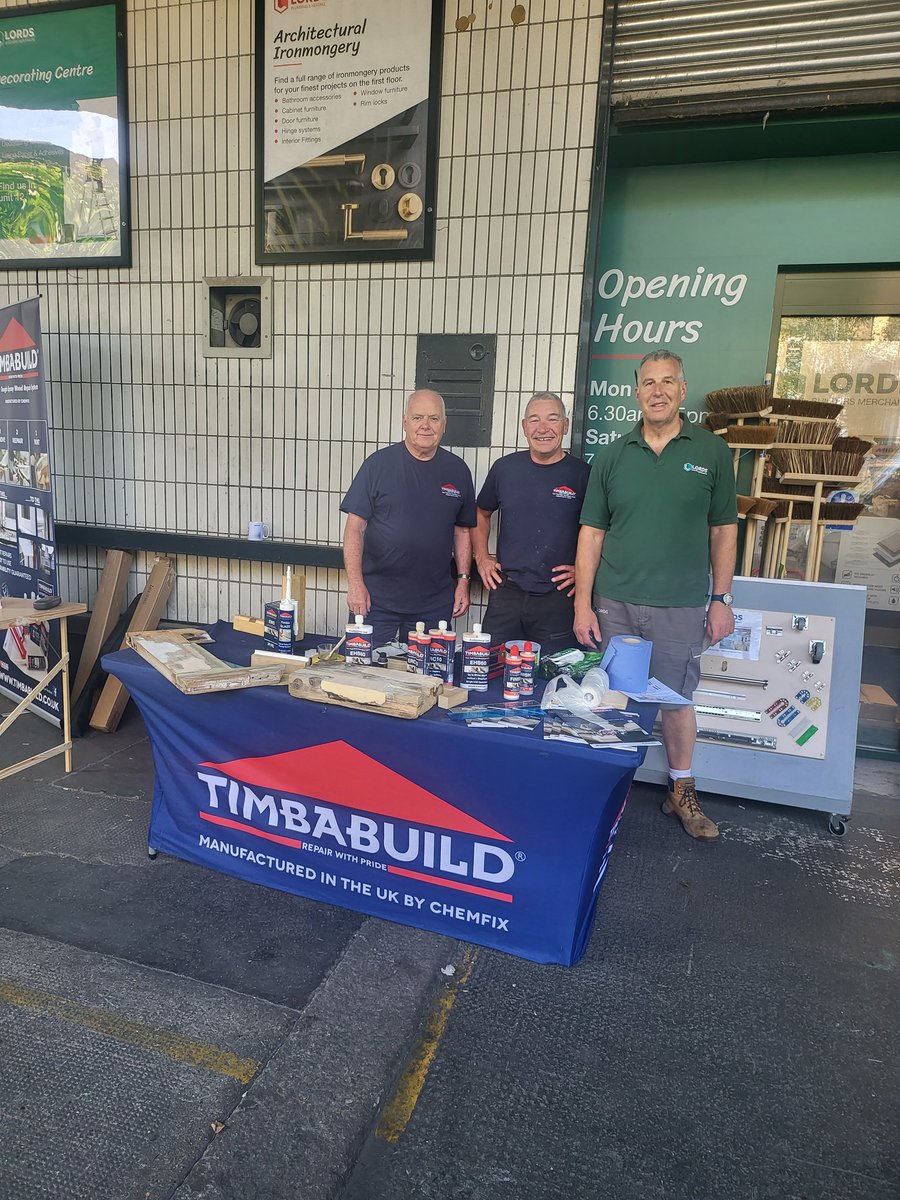 Kevinbeecher's tweet photo. Pop down to Lords in Ladbroke Grove today and see the guys from TimbaBuild some fantastic products. #lordsladbrokegrove #builder #Buildersmerchant #London https://t.co/iuSey6Q3uy