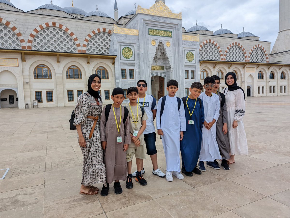 Day 2- First of stop of our tour of Istanbul, Camlica Mosque, holding capacity of 63,000.
#Islamiccivilisation
#History
#schooltrips 
#WeAreStar