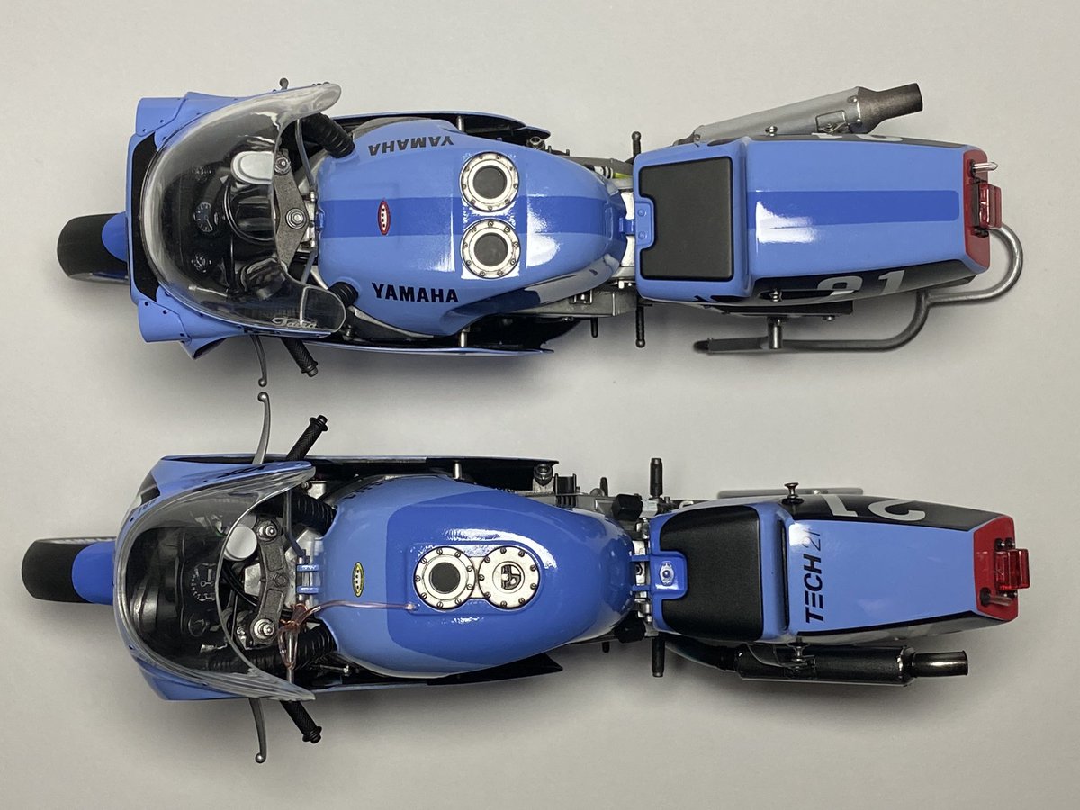 masahirom_mm's tweet image. 美しいか分からないですが(  ⌯᷄ω⌯᷅  )

#真上からの美学
#ツーショット
#TECH21
#バイクプラモ盛上げ隊