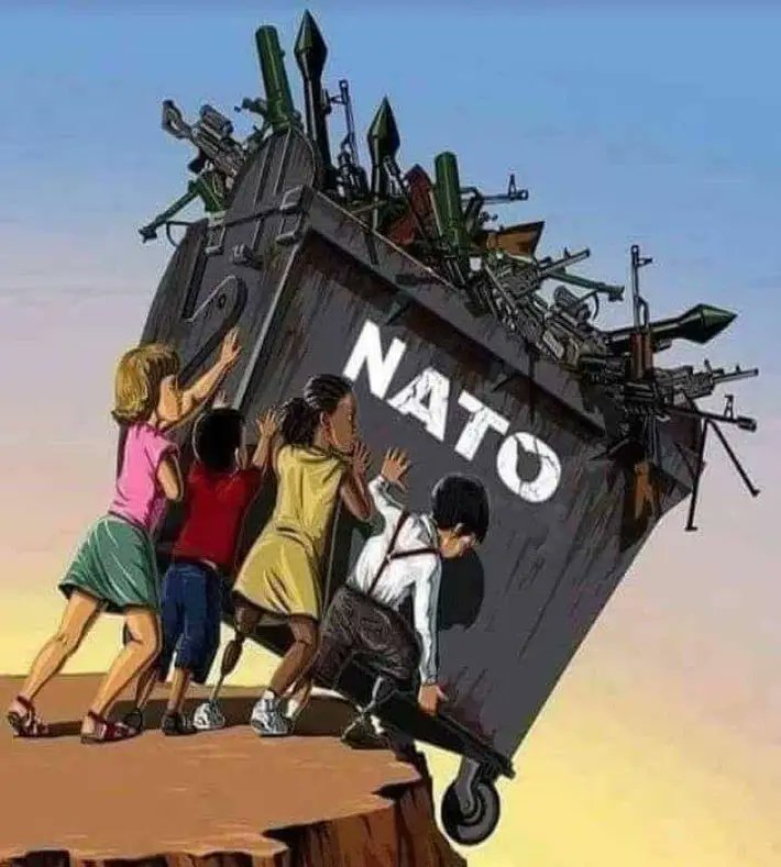 @AvarBanu NATO başta ihanet eden çocuk ticaretine katkı yapan her türlü  pisliğe  bulasan generalleri dahil  çoktan tasviye edilmiş
Yıpratma haberleri servis ediliyor.
Liderler klon
Yakinda hepsi inecek..
NATO dan arta kalanlar 
Ukrayna tünellerine gömüldü.
Silahlar kaçan  generaller dahil
