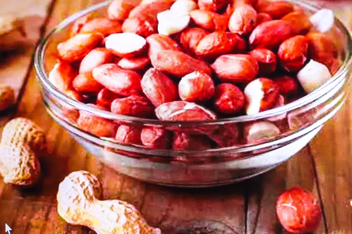 agribdcu's tweet photo. Aroza group limited is promoting access to safe and healthy peanut products through sourcing, safe storage and safe processing using stainless steel machinery. #bapcohort2&3 #ecosproject @giz_uganda @dfcugroup @Rabobank https://t.co/2Cmp3eQNym