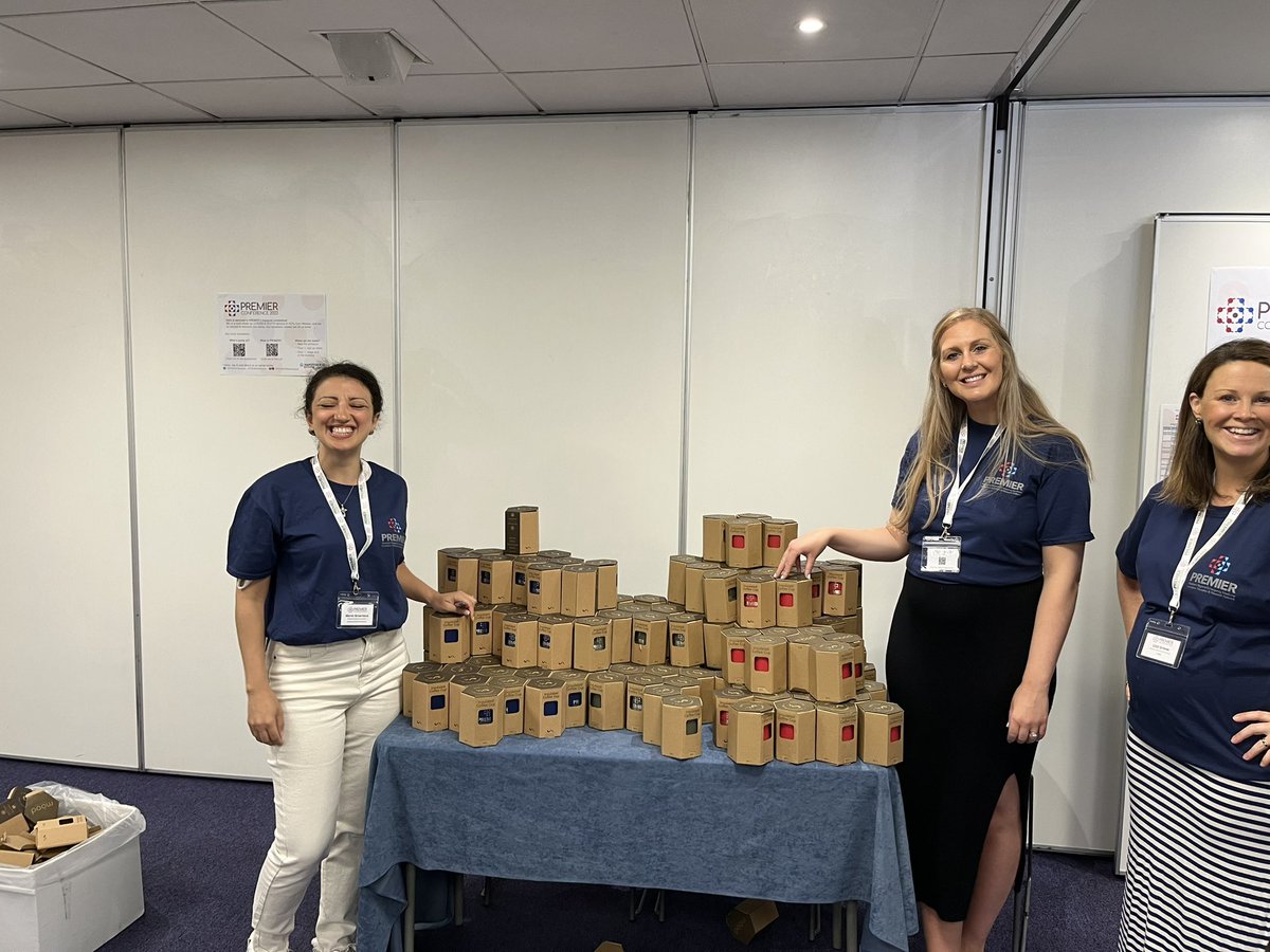 Fab sustainable merch from our glamorous team #PREMIERWessexConf