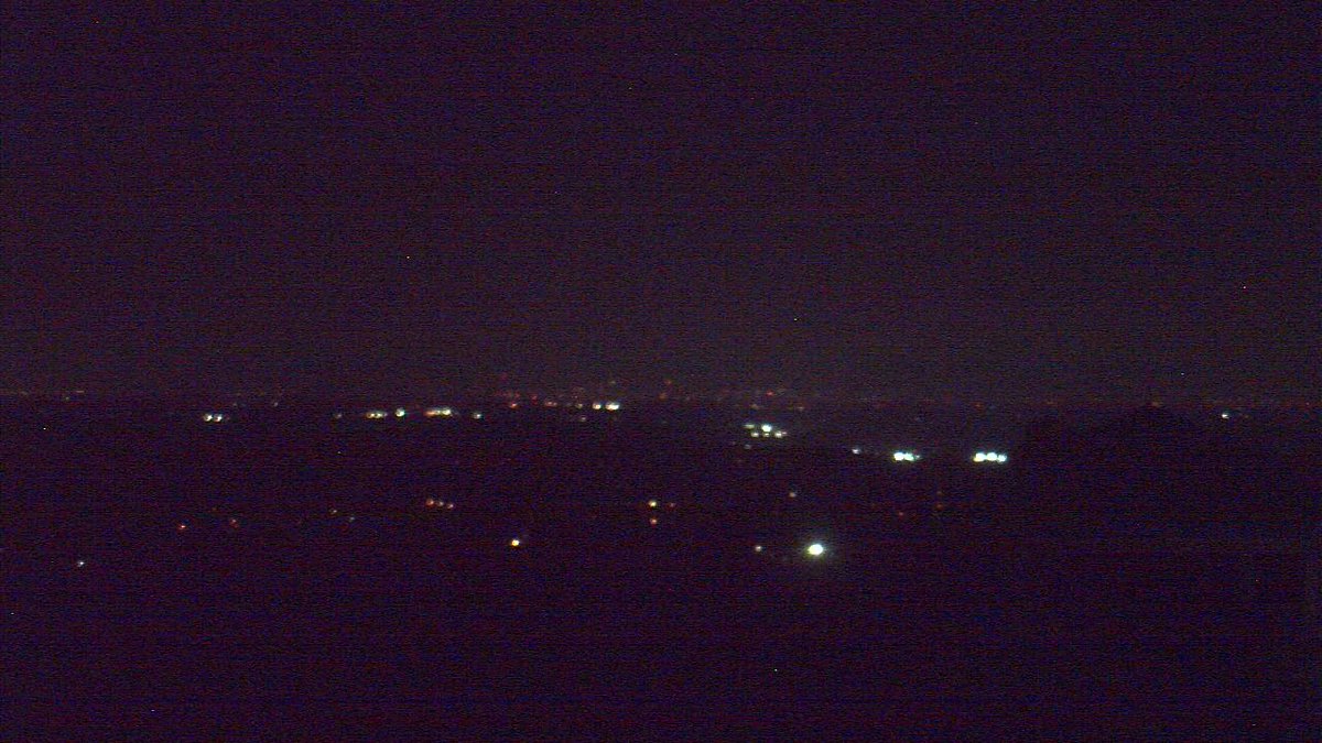 It's 62F in #Atlanta w clear sky &amp; winds 5.75mph humidity 90% #atl goo.gl/rgRHET