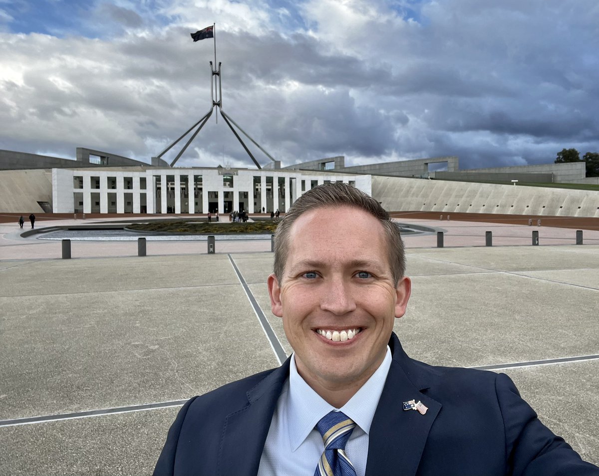 zacista's tweet photo. Our first full day with @ACYPL in Canberra included a meeting with the @AusElectoralCom to learn about federal elections in Australia, a briefing at the @USEmbAustralia to learn more about our close bilateral relationship, and our first visit to @ParlHouseCBR. #acypldownunder https://t.co/RRp9HMkdTe