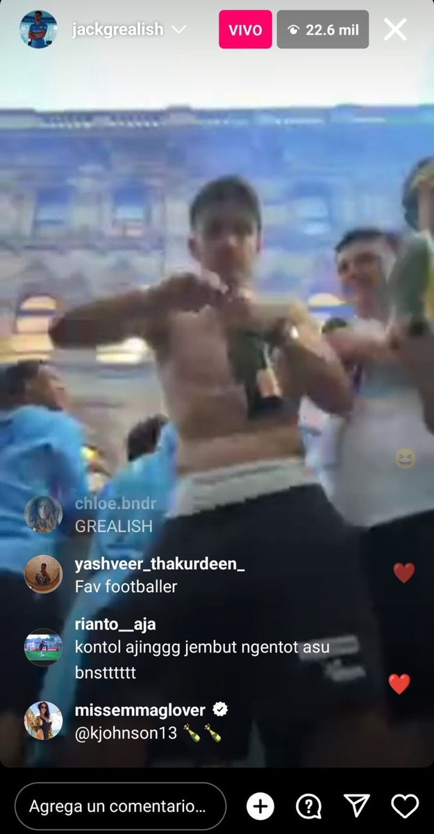 Grealish con el fernet de Julian