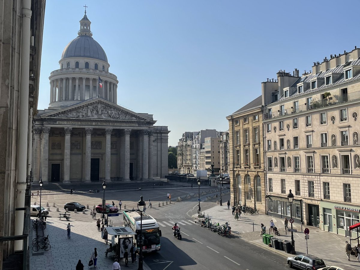 Grand moment: première journée nationale en présence du réseau des VP Science &amp; Société des universités !

Magnifiquement accueillis par Univ Paris 1