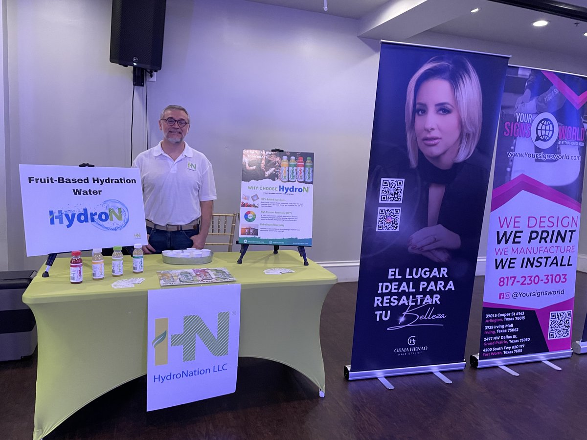 drink_HydroN's tweet photo. This past Friday we attended a conference for speaker @fragacarlos on the topic of โ improving ones life through self control & confidence.โ Shoutout & thanks to our friends @movidahispanaus for inviting us to promote HydroN at this event.
#drinkhydron #hydronation #hydration https://t.co/3rhpQtUfPS