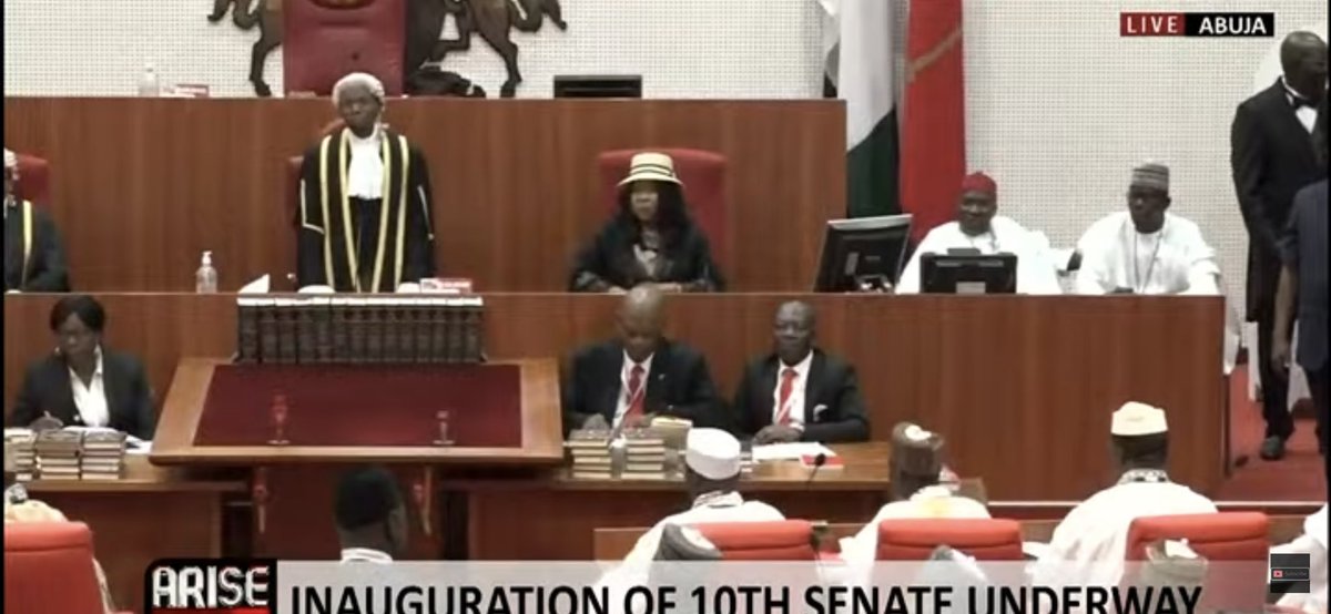 A chaotic situation in the Senate as the Inauguration of 10th Senate is unable to commence. Watch live @ARISEtv now 👇🏽👇🏽👇🏽 Arise News Live youtube.com/live/p1uG49yAm… via @YouTube