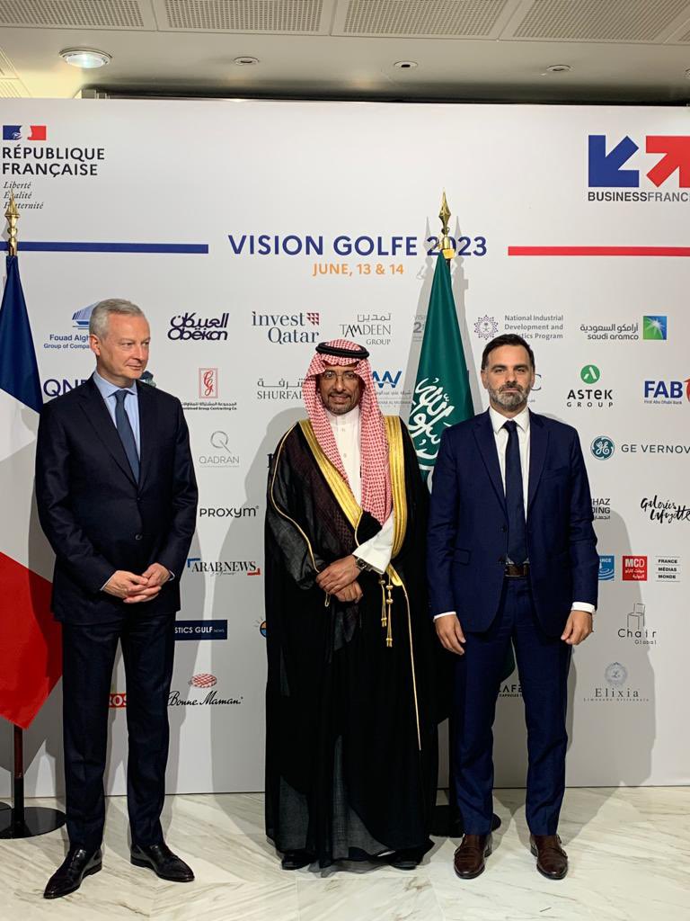 Business France tweet media