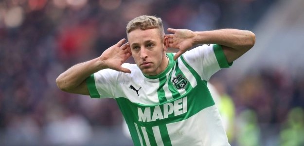 FIFAPSG24's tweet photo. DAVIDE FRATTESI se va CEDIDO al NAPOLI. Opción de compra obligatoria por 18M€. https://t.co/VS9UQT02He