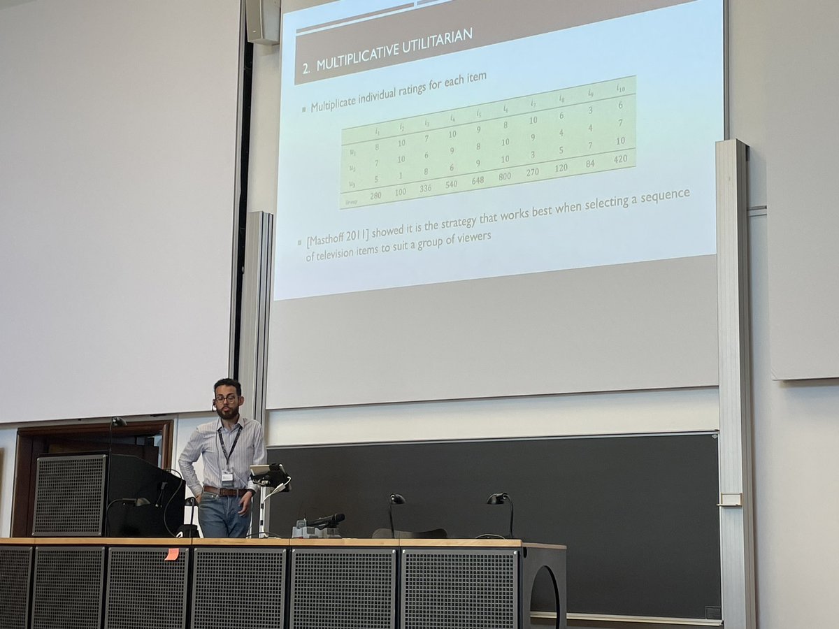Day 2 of the 2023 RecSys Summer School in Copenhagen! Today, @ludovicoboratto kicks off the day with a double session on group recommendation! #rsss2023 #recsys