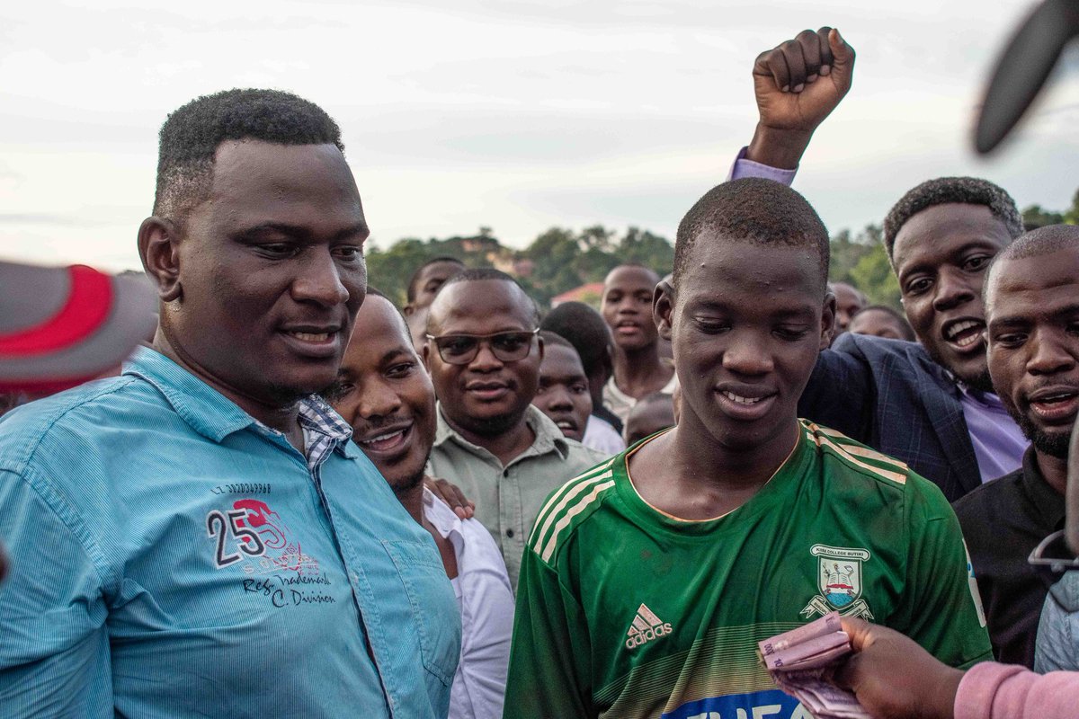 AREDO_FC's tweet photo. We want to thank everyone that turned up to support our boys on Saturday. 
We are always grateful 🙏 https://t.co/fVjKmgXEL6