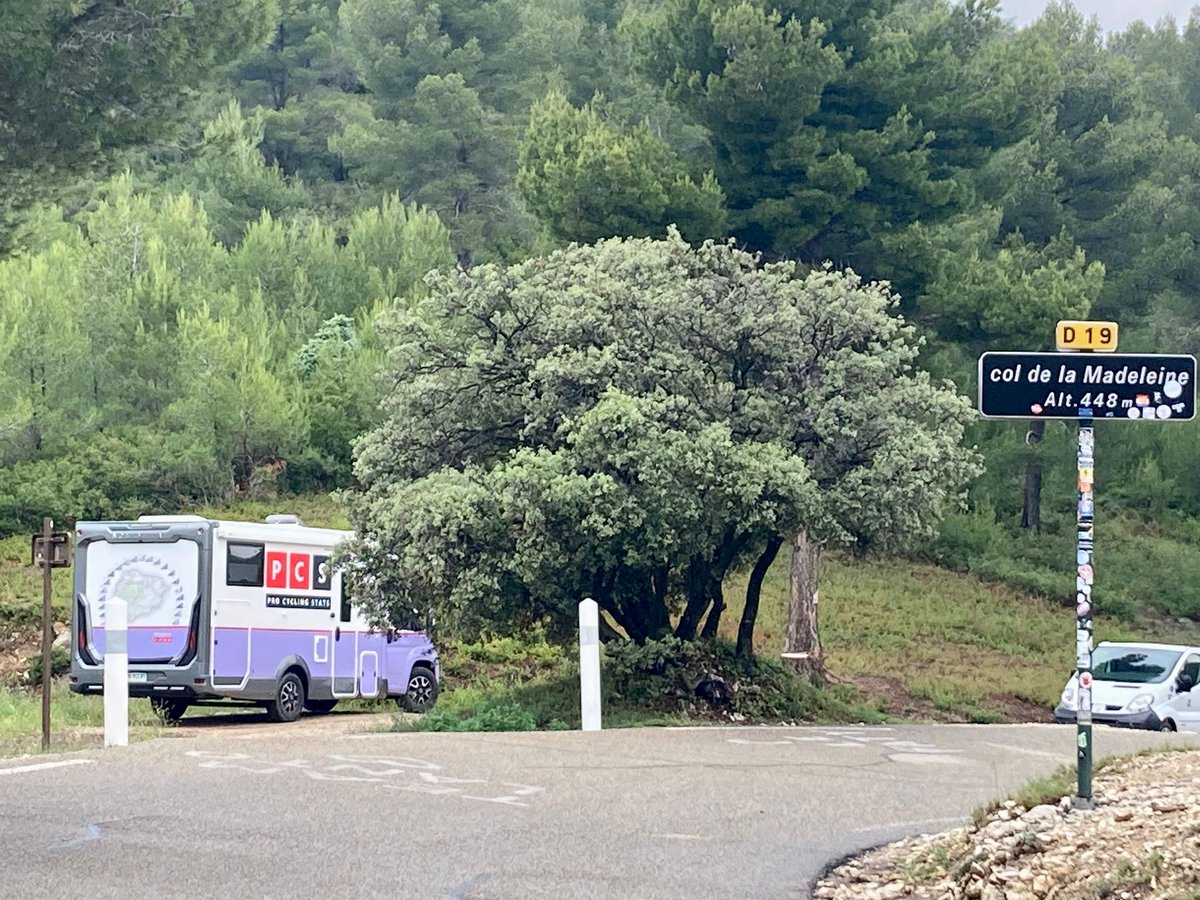 #CICMV  

The @stepinavan #PCSonTour campervan is parked on the Col de la Madeleine (1.7 km à 4.2%)

Follow @MontVentouxDC on PCS LIVE STATS #WhereElse

Official start at 11:05 (CEST)

procyclingstats.com/race/cic-mont-…