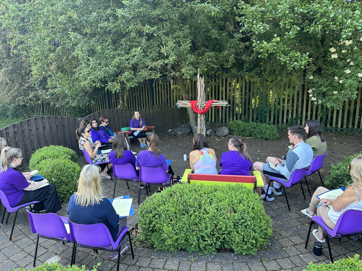 What a wonderful start to the day. ☀️ 

This morning’s staff prayers were spent together in the prayer garden. 

#CatholicLife