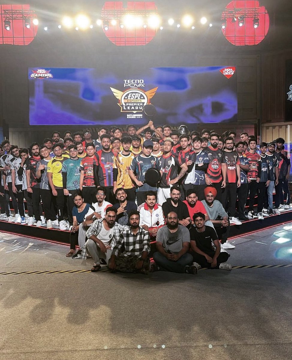 letsgrowesports's tweet image. ESPL will be resuming! LAN Event

Roster having 3 same players will be getting re-invited, rest will be invited based on achievement, well known teams &amp;amp; players