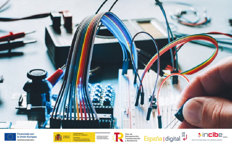 INCIBE's tweet image. Las #interfaces físicas son a menudo pasadas por alto en la #seguridad 🔒 cibernética, pero su importancia es crucial.
👉 Te explicamos por qué en el blog de @incibe_cert: incibe.es/incibe-cert/bl…