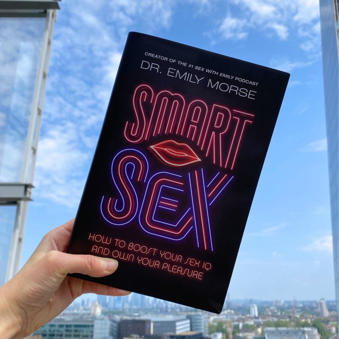 HQstories's tweet photo. Itβs publication day! π₯³ #SmartSex
Unlock the best sex of your life with this ground-breaking and empowering guide from human sexuality expert, Dr Emily Morse (@SexWithEmily) π€π€π€
Smart Sex is OUT NOW: https://t.co/GaU9USAYVb https://t.co/BMtPaM2Cu8
