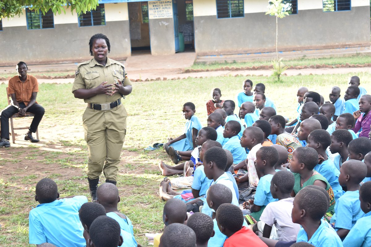 KiyitaD1's tweet photo. #KIFADupdates: We continue to engage different communities in TESO region under Grow Together project funded by @Welthungerhilfe @WHH_Uganda .

Women &amp; Men interest groups shared new ideas on this joint monitoring outreach. 

We are Proud you of team. https://t.co/dqNm4FJ3UL