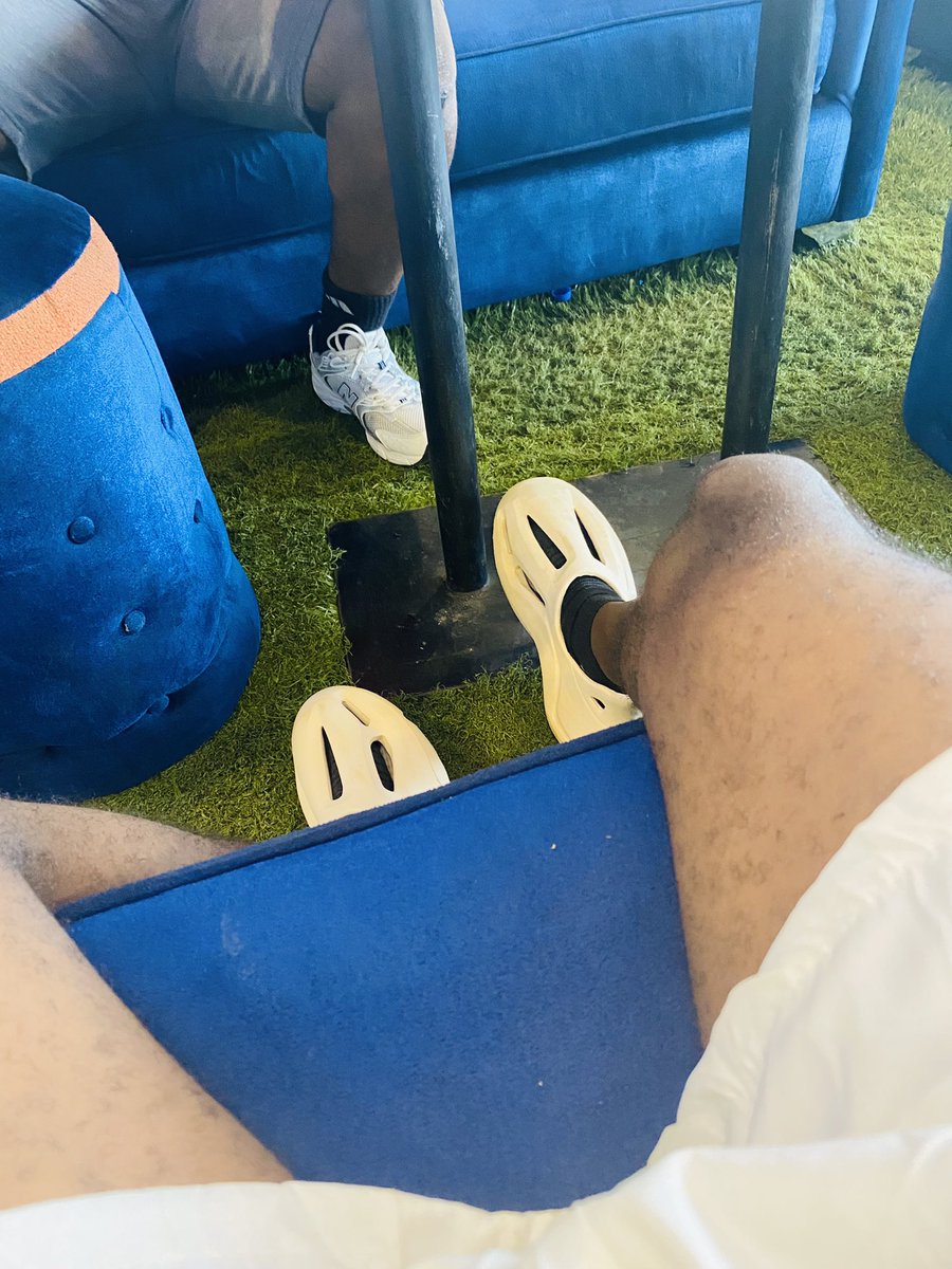 hakeem ☻ 💜 | Studio Duo | Top 1% Framer Designer tweet media