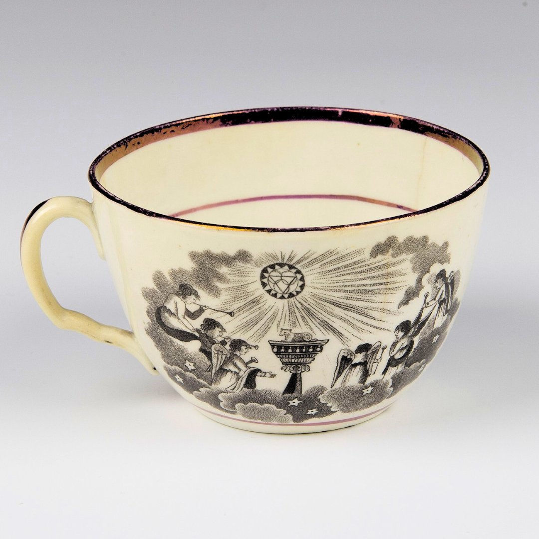 Our #ObjectOfTheDay is this Sunderland Lusterware Teacup made 'To The Memory of Princess Charlotte'

The then only legitimate grandchild of George III, she and her stillborn son tragically died on November 6th, 1817. She was just 21.

#NationalFuneralMuseum #Regency #RoyalHistory