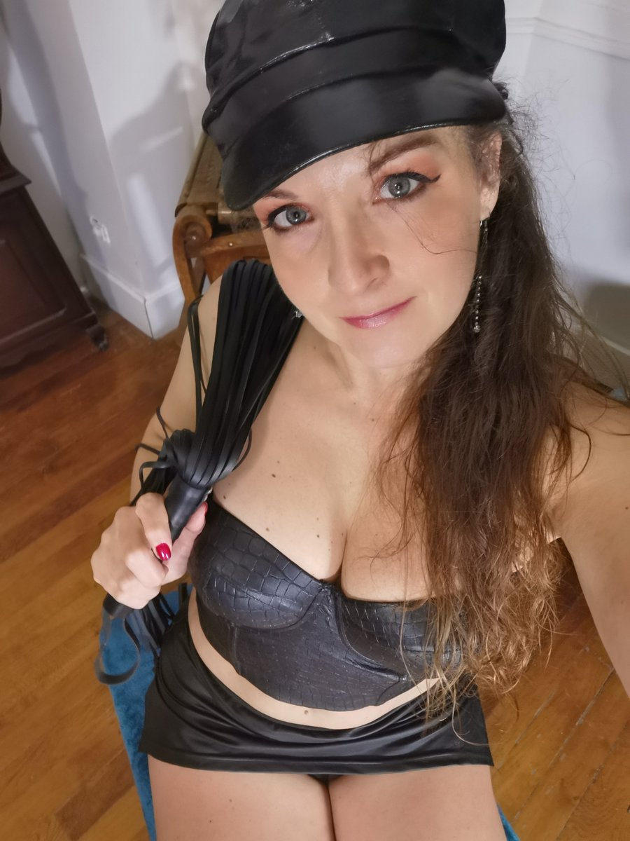 oksana-on-twitter-vous-tes-dominant-ou-domin