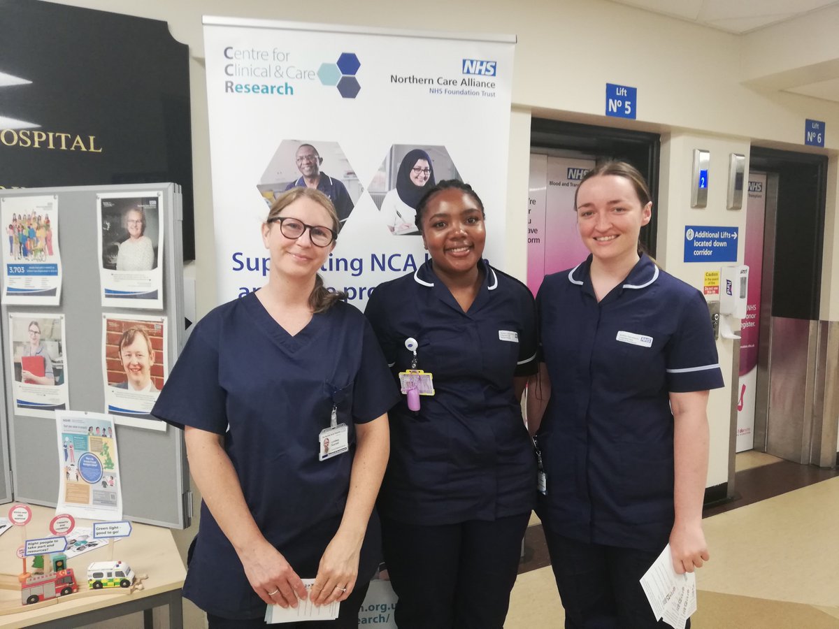 Our research delivery team <a href="/OldhamCO_NHS/">Oldham Care Organisation</a> ready to chat to colleagues about support for getting involved in research. We're here on the main corridor till 2pm.