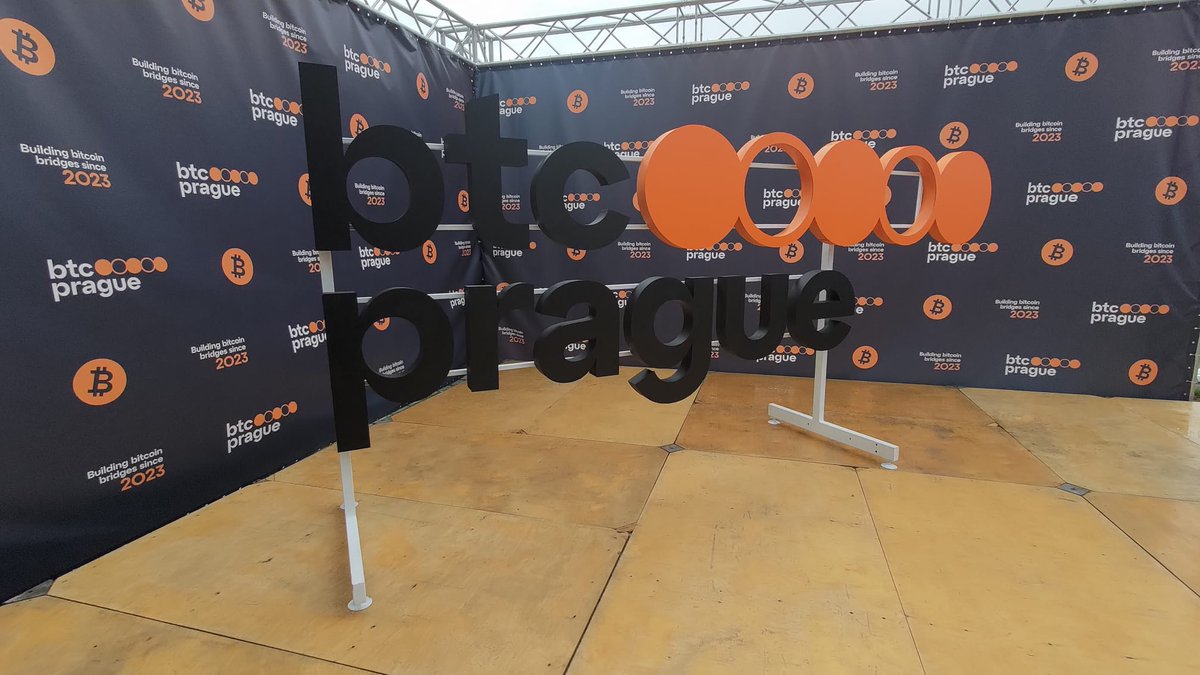 KRYPTOGURUCZ's tweet photo. S radostí vám chceme sdělit, že jsme právě absolvovali úžasnou konferenci BTC Prague 2023! Chtěli bychom vás také informovat, že jsme pořídili spoustu skvělých fotek, které jsme připravili právě pro vás.
#btcprague #btc #bitcoin #blockchain #kryptoguru #kryptomeny https://t.co/8qWwBwa2jc