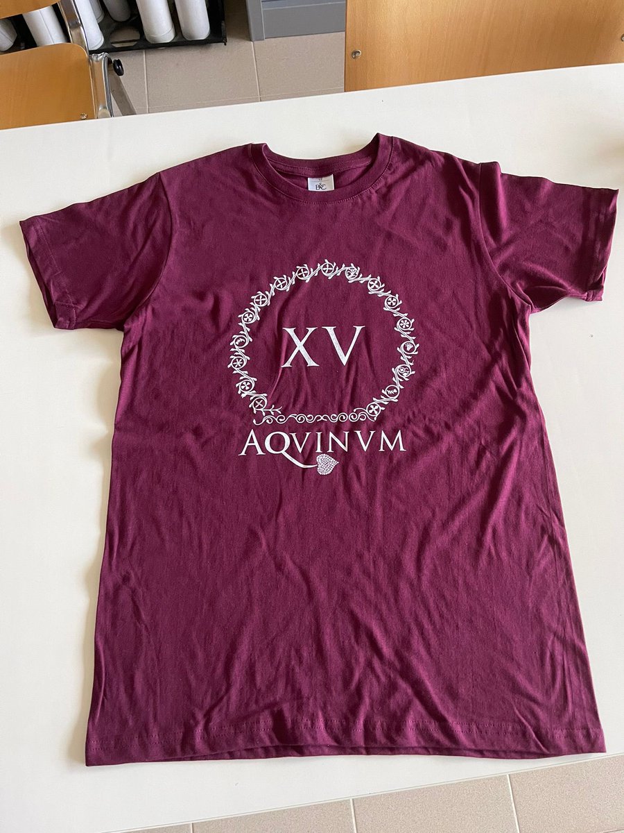 Oggi twitter ci ricorda che da 9 anni raccontiamo indaginj e scoperte ad #Aquinum sui social, ma sono anche 15 anni di campagne di scavi archeologici e ancor di più dalle prime esplorazioni sul territorio. ❤️

 #IlMioAnniversarioDiTwitter #archeologia