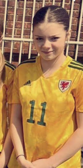 Congratulations to our very own Sienna Bray who recently represented Wales U14 Girls! Sienna we are extremely proud of you! Da Iawn Sienna!!👏👏👏
