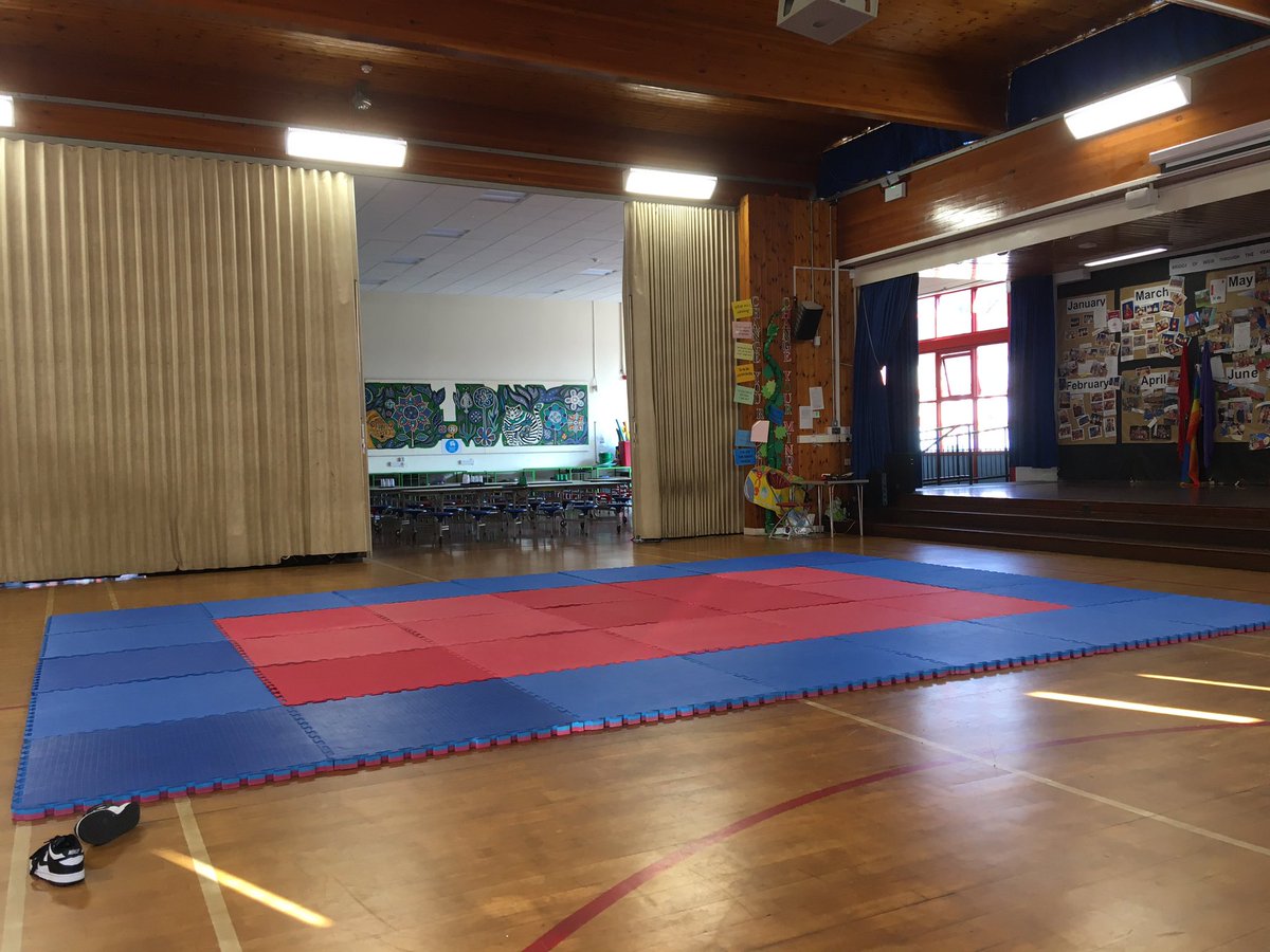 Lovely to be back at <a href="/bowprimary/">Bridge of Weir Primary School</a> for #healthweek today 🥋😎

<a href="/onerensport/">OneRen Sport</a> <a href="/EngageNews1/">Engage Renfrewshire</a> <a href="/JudoScotland/">JudoScotland</a> <a href="/BritishJudo/">#WeAreGBJudo🇬🇧🥋</a>