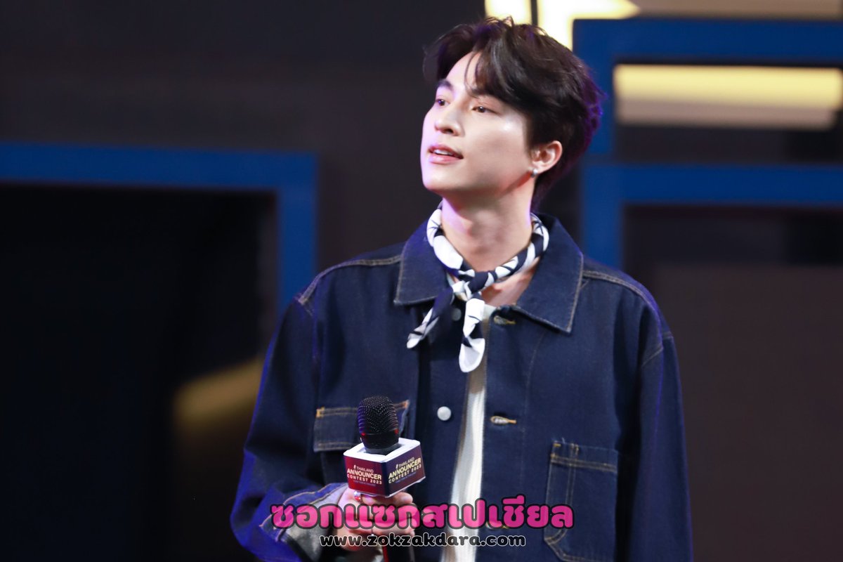 Zokzakdara2's tweet photo. “กลัฟ คณาวุฒิ” ร่วมงาน DV8 Thailand Announcer Contest ณ สนามพารากอน

#DV8 #DV8ContestxGULF
#DV8ThailandAnnouncerContest
#GulfKanawut #กลัฟคณาวุฒิ https://t.co/vhezMek0oi