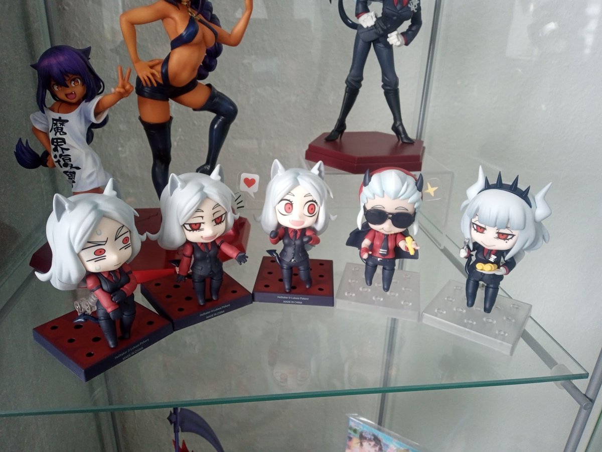 SatoCaelum's tweet photo. They have arrived<3
#helltaker #cerberus #Nendoroid #helltakercerberus #vanripper #figure https://t.co/8jT8Z4V1zf