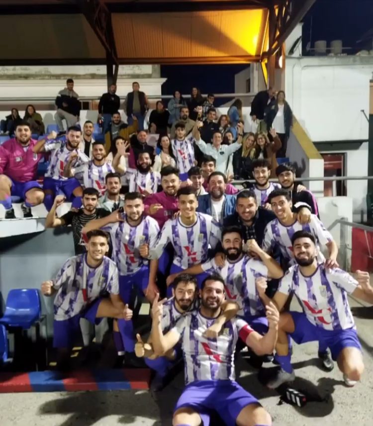 Sanbenito_CF's tweet photo. El verdadero lado bueno de la historia 💜🤍💜 https://t.co/2Le0ZBf4h7