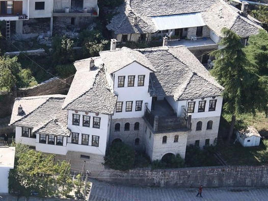 SMARTiMONY's tweet photo. GJIROKASTRA CITY, Albania
Ethnographic Museum https://t.co/j9smad9Bie