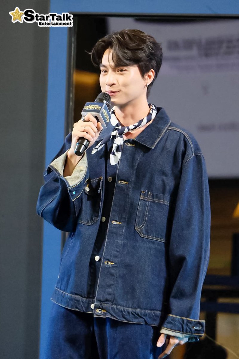 startalkent's tweet photo. #กลัฟคณาวุฒิ ในงาน #DV8ThailandAnnouncerContest2023
หล่อน่ารักเหมือนเดิมเลย ✨✨

#กลัฟคณาวุฒิ #GulfKanawut 
 #DV8ContestxGULF
#DV8
#แข็งขันนักลงเสียงโฆษณา #นักลงเสียงโฆษณา https://t.co/xQnKu4Vm4d