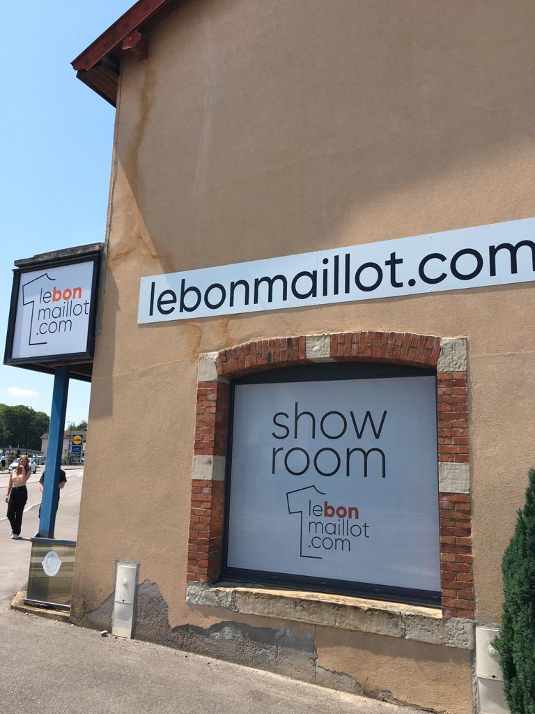 Unbonmaillot's tweet photo. Petit thread sur le nouveau local 👀 ? https://t.co/gsTac5ATXv