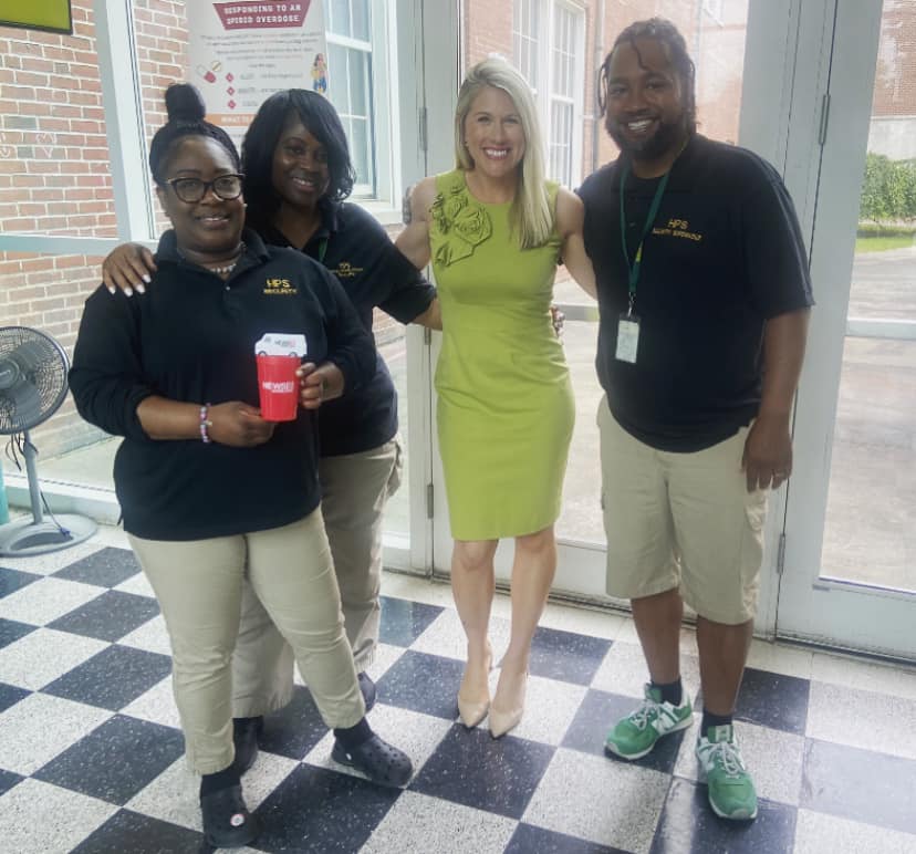 Laura Hutchinson tweet media