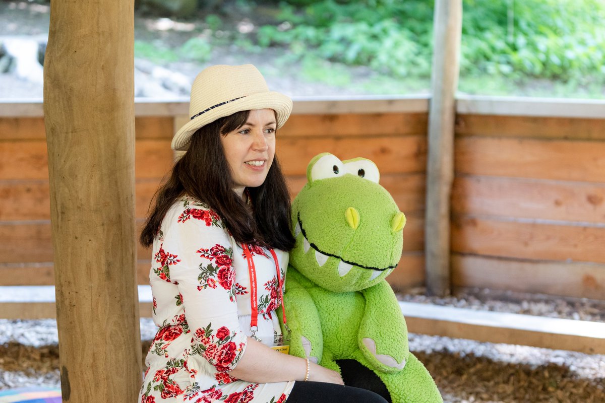 Thank you <a href="/JenniferSprinks/">Jennifer Sprinks</a> for joining us at this year’s #STAHSBookFest and sharing your wonderful book #furiosaurustheangrydinosaur 🦖