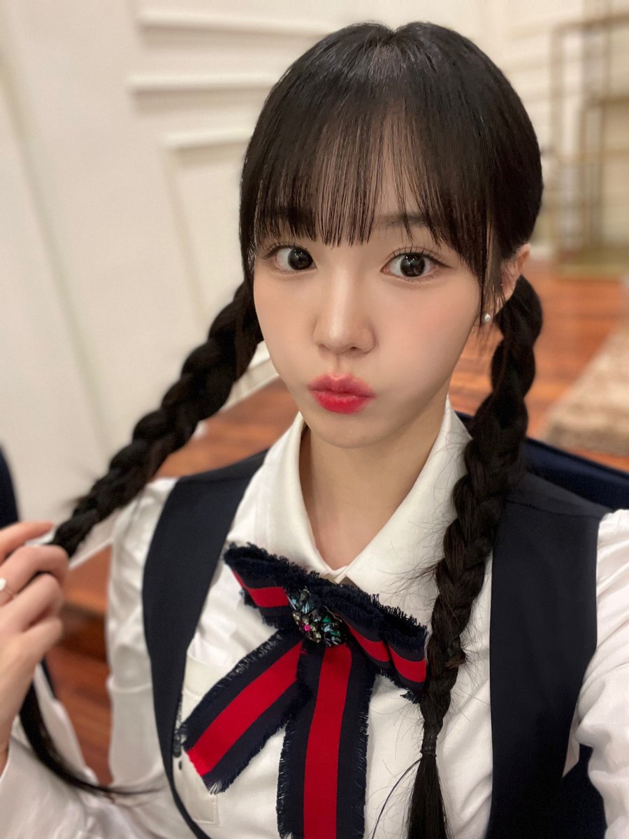 WOOAH 우아 tweet media