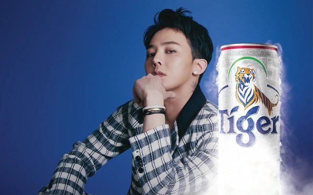 Announcement at a supermarket in Vietnam about Tiger Soju 😌 Sales volume increased beyond expectations and could not be replenished. So, each customer can only buy a maximum of 2 packs. GD impact 😌 #GD #GDRAGON #GDRAGONxTigerBeer #TigerSoju @IBGDRGN