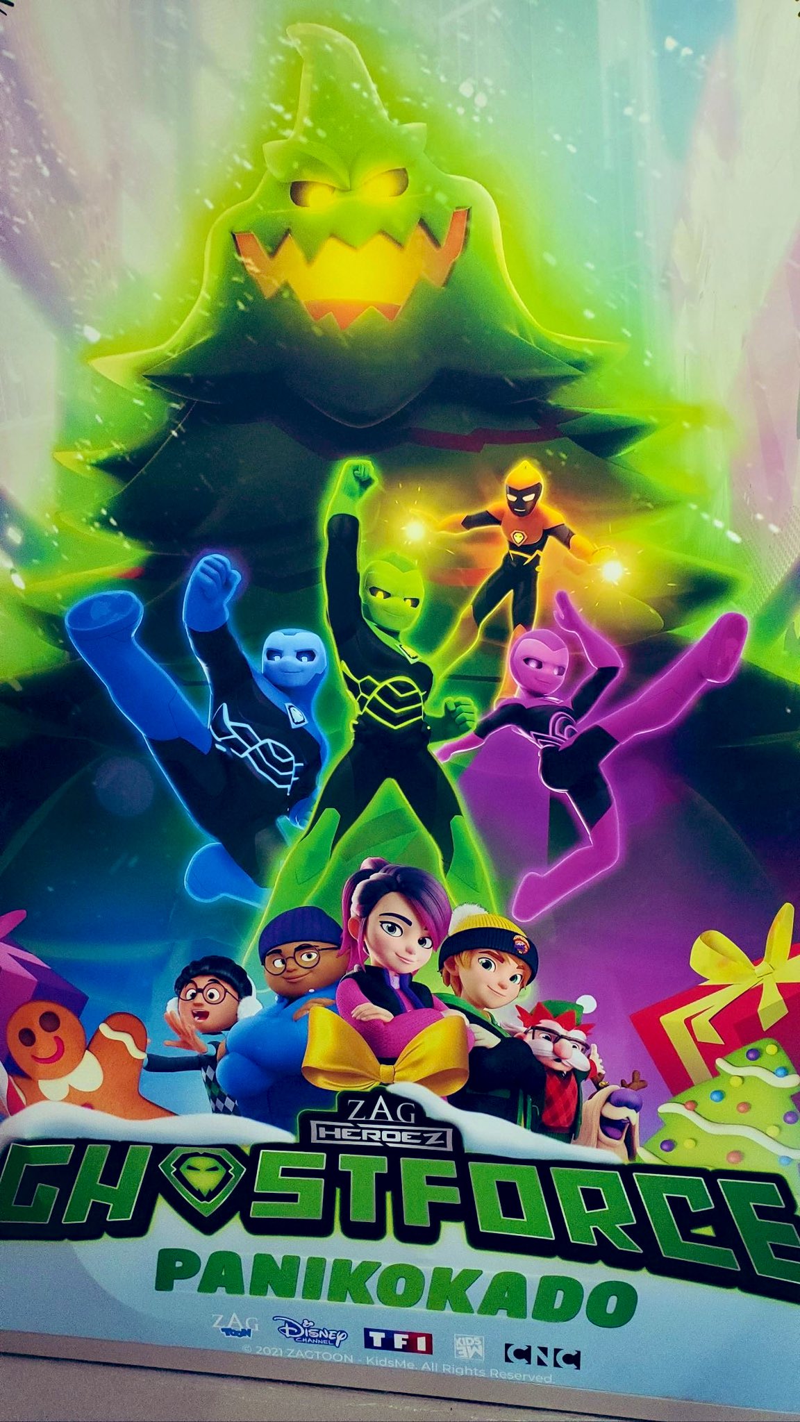 Season 6 poster : r/miraculousladybug