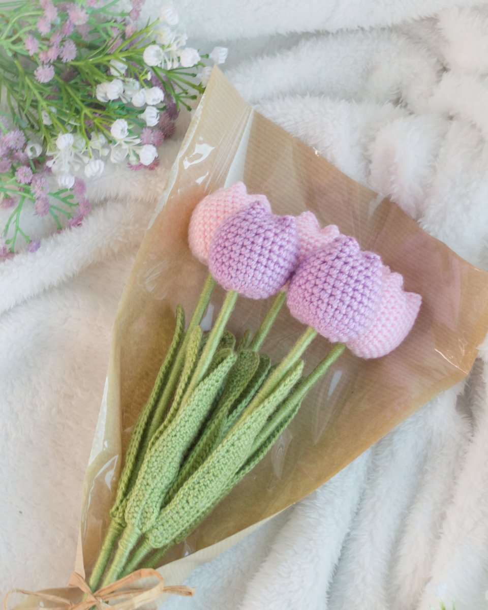 tabulaator's tweet photo. Heegeldatud lilled 🥰💐🧶

https://t.co/VL72227yt9 https://t.co/f9h8Hon66c
