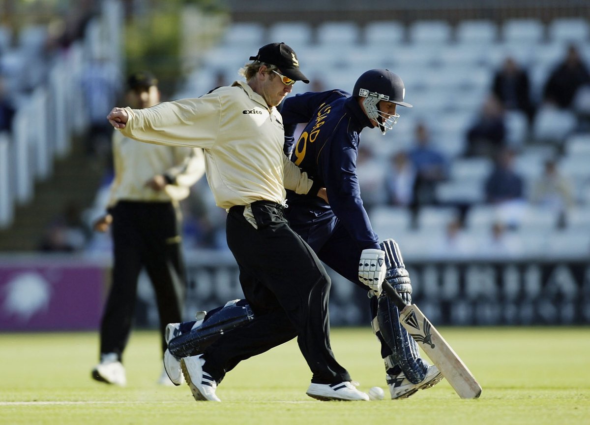 VitalityBlast's tweet photo. 13 June 2003. The first ever T20 matches. 20 years ago today! ๐คฏ
What are your memories of the beginning of T20?
#20yearsofT20 https://t.co/tDEmiuq9N8