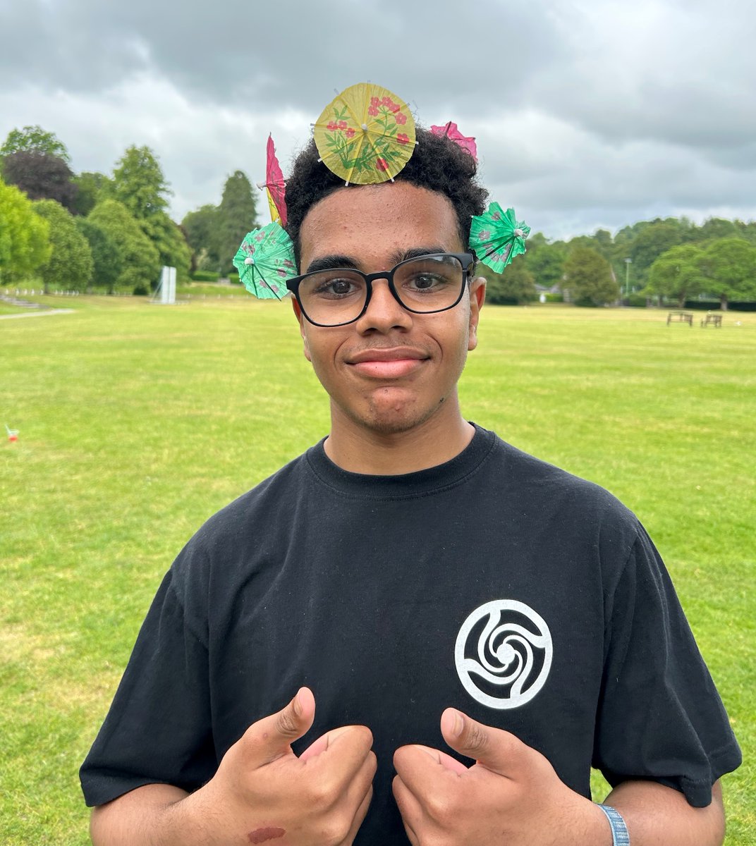 Mount_Kelly's tweet photo. The International Society #BBQ was great fun on Sunday evening. Great food, delicious ice cream, a photo booth and volleyball match! #IntSoc #BoardingSchool #IndependentSchool https://t.co/PcfPJ1JKP5