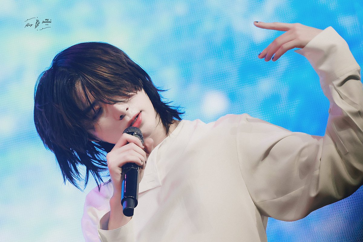 HeymyJasmine313's tweet photo. 20230610 🐻🎤

 #TXT #TOMORROW_X_TOGETHER #범규 #BEOMGYU #TXT_BEOMGYU #TXT_범규 https://t.co/8tIzNXTGr7