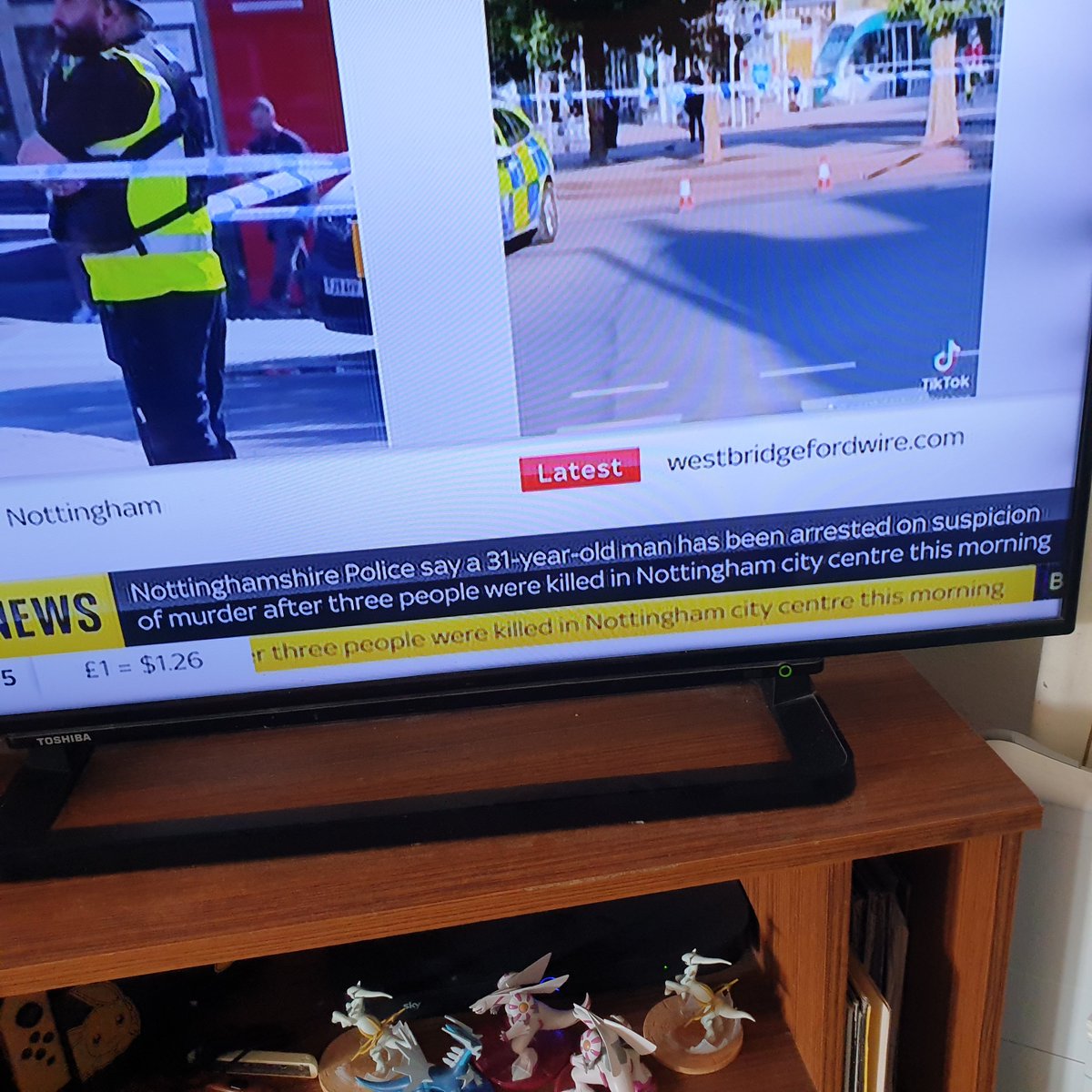SketchyGoblin's tweet photo. Man arrested 3 people found dead attacks at seperate locations
 Sky news
#Nottingham https://t.co/Tlanz2UMs6